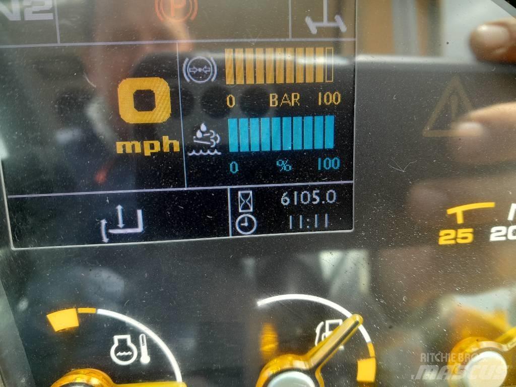 JCB 560-80 WM Teleskopiskie riteņu iekrāvēji