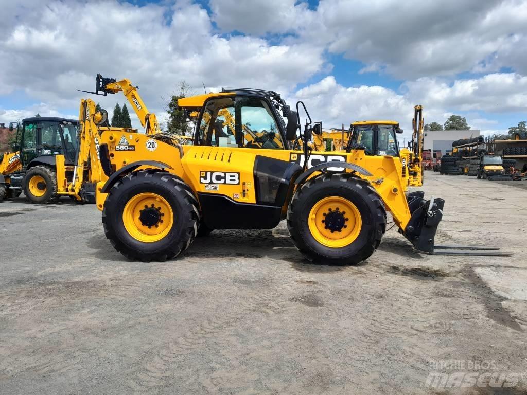 JCB 560-80 WM Teleskopiskie riteņu iekrāvēji