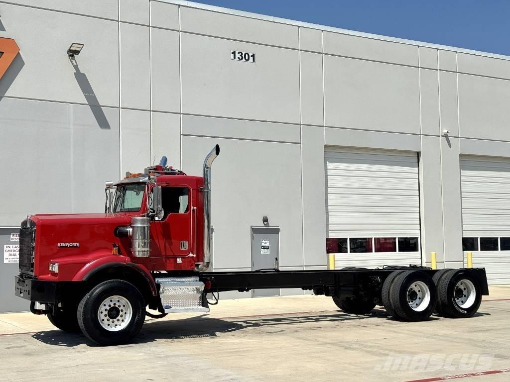 Kenworth C 500 Evakuators ar manipulatoru