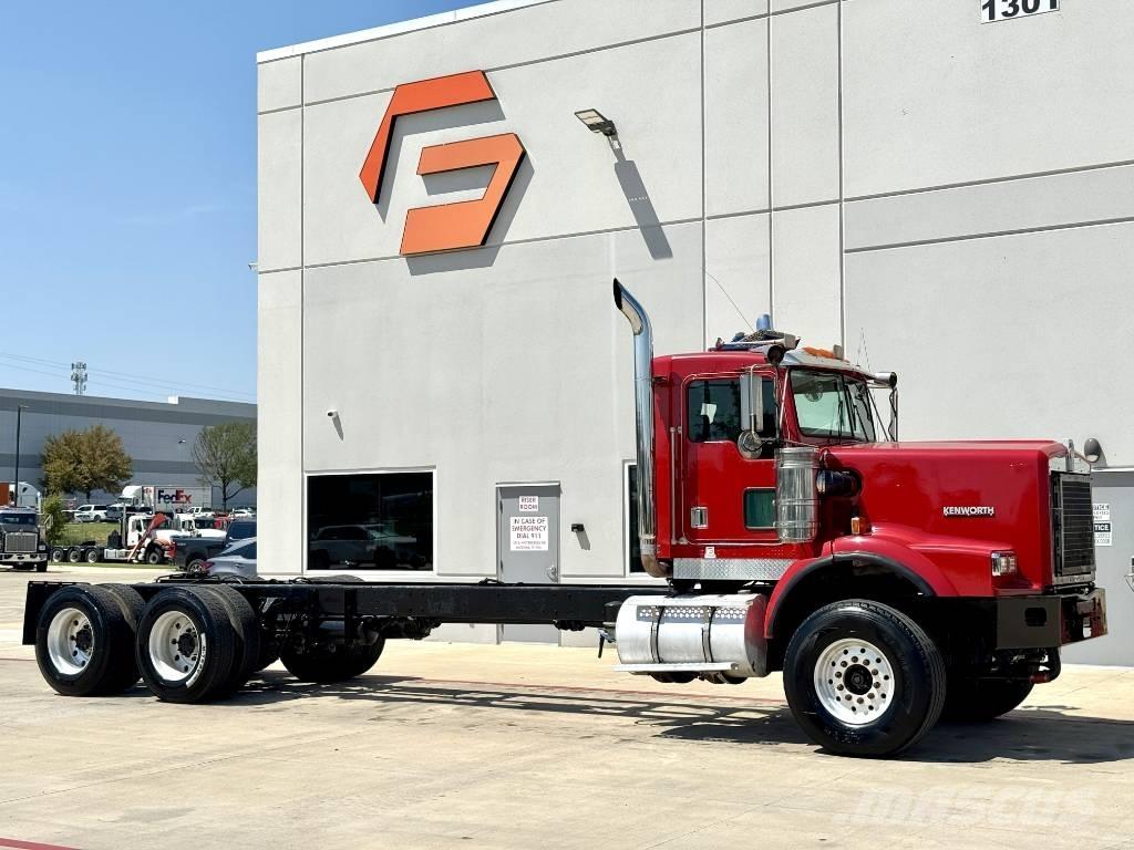 Kenworth C 500 Evakuators ar manipulatoru