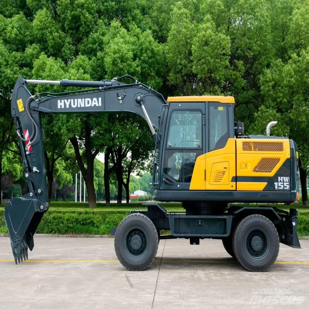 Hyundai HW155 Ekskavatori uz riteņiem