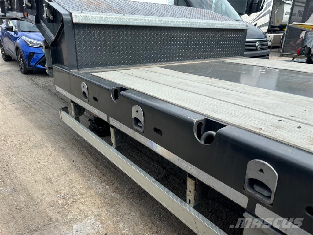 Ozgul LW 429 Citas piekabes