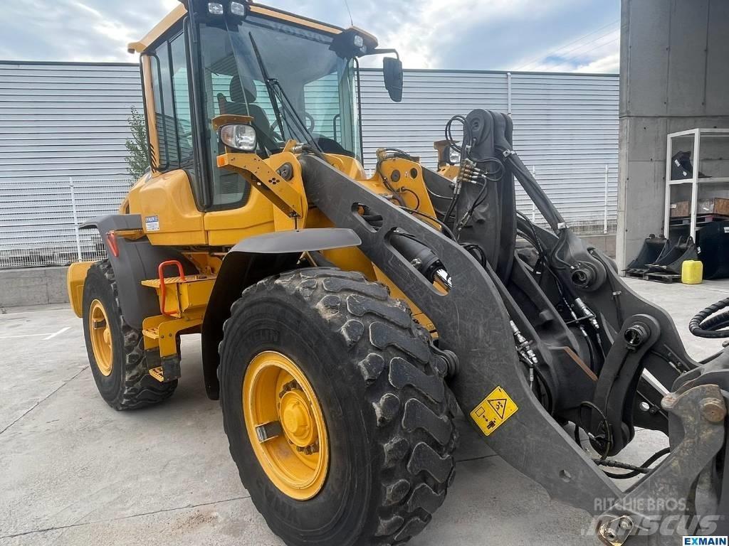Volvo L 70 H Iekrāvēji uz riteņiem
