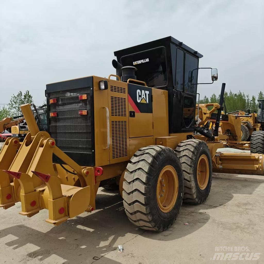 CAT 140 H Kāpurķēžu ekskavatori