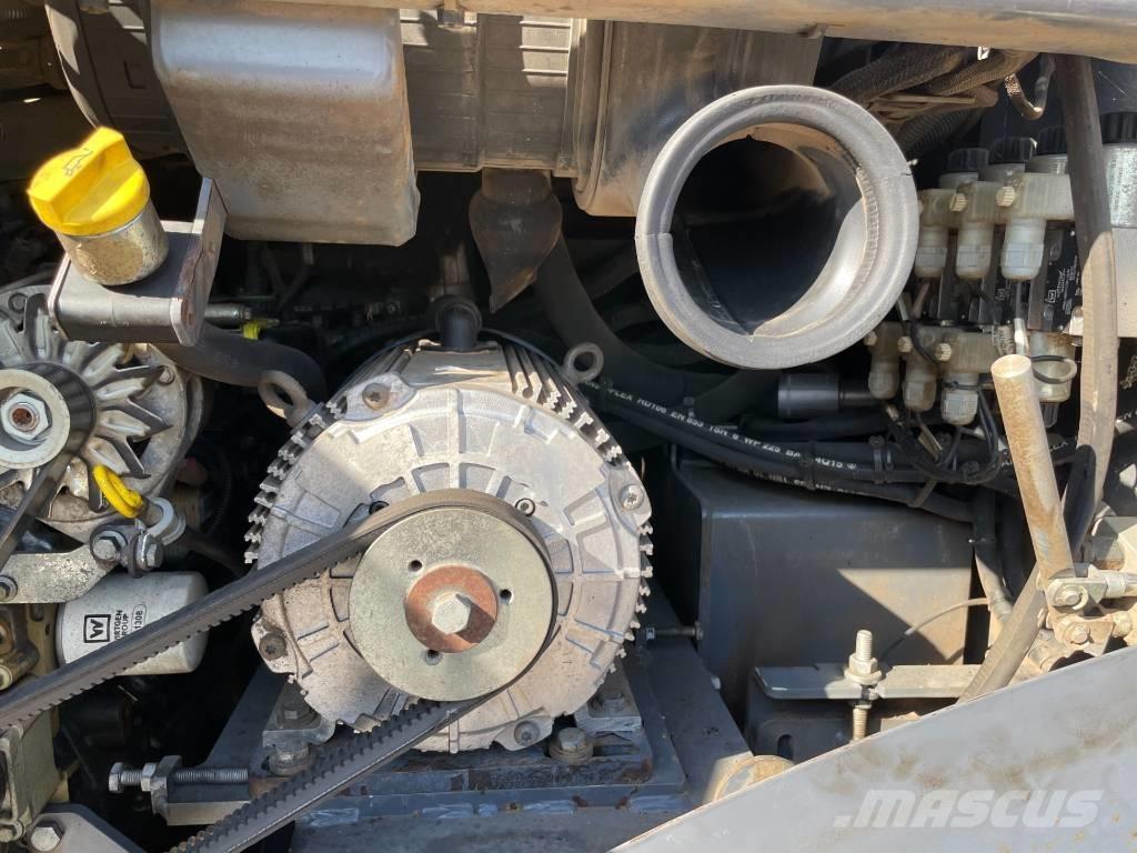 Vögele SUPER 800-3I Asfalta klājēji