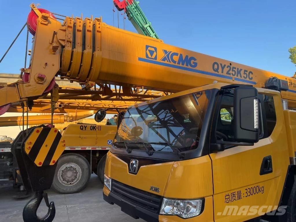 XCMG QY25KC Visurgājēji celtņi