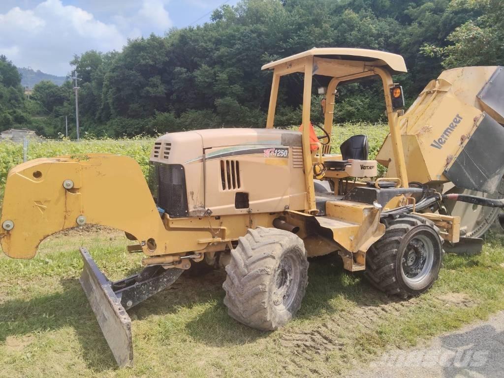 Vermeer RTX1250 Tranšeju racēji