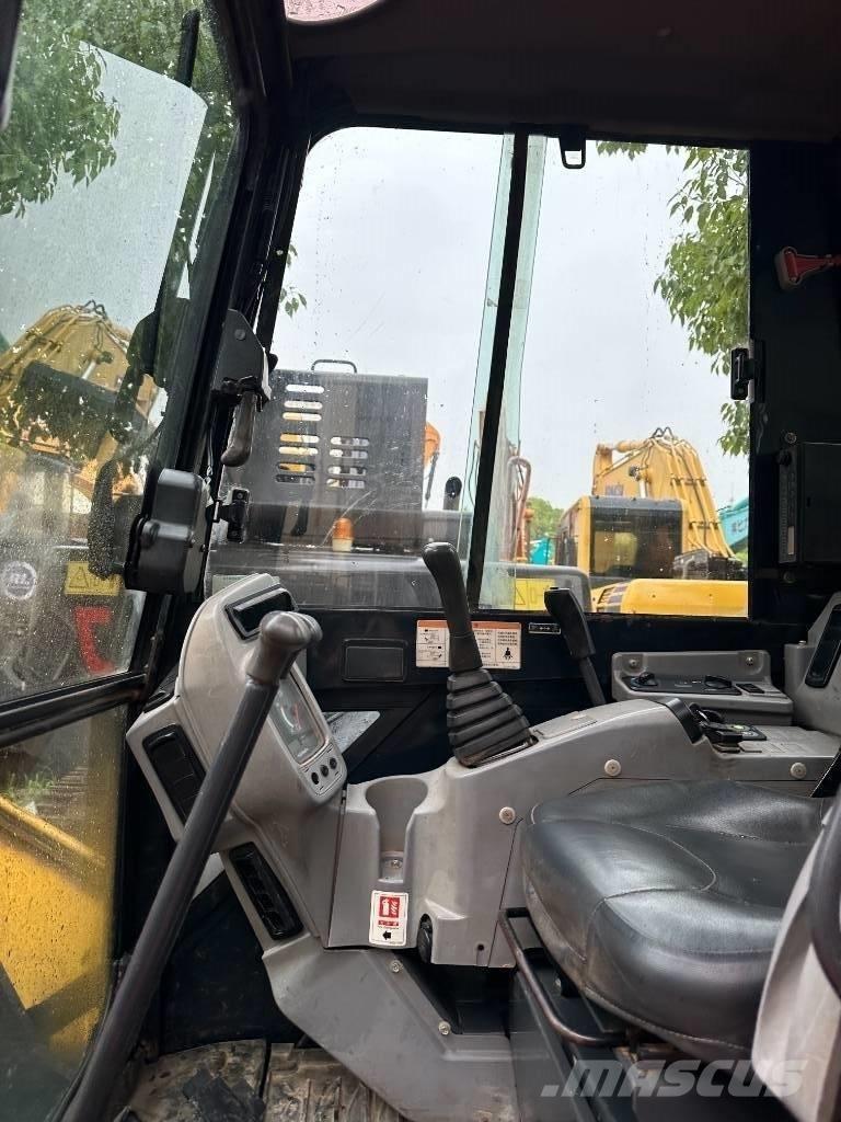 Kubota KX 155 Kāpurķēžu ekskavatori