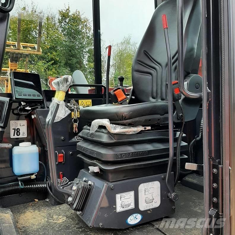 Yanmar C 50 R Kāpurķēžu pašizkrāvējs