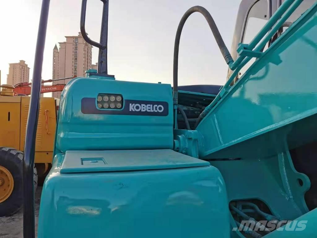 Kobelco SK 140 Kāpurķēžu ekskavatori