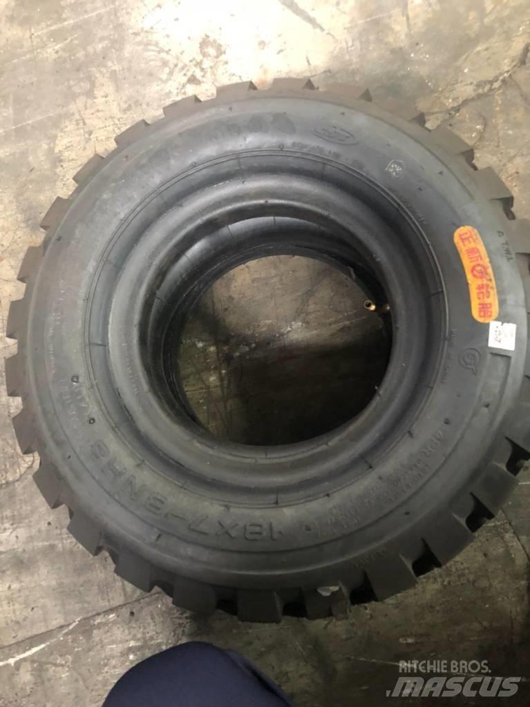 Cheng Shin 18x7-8 Riepas, riteņi un diski