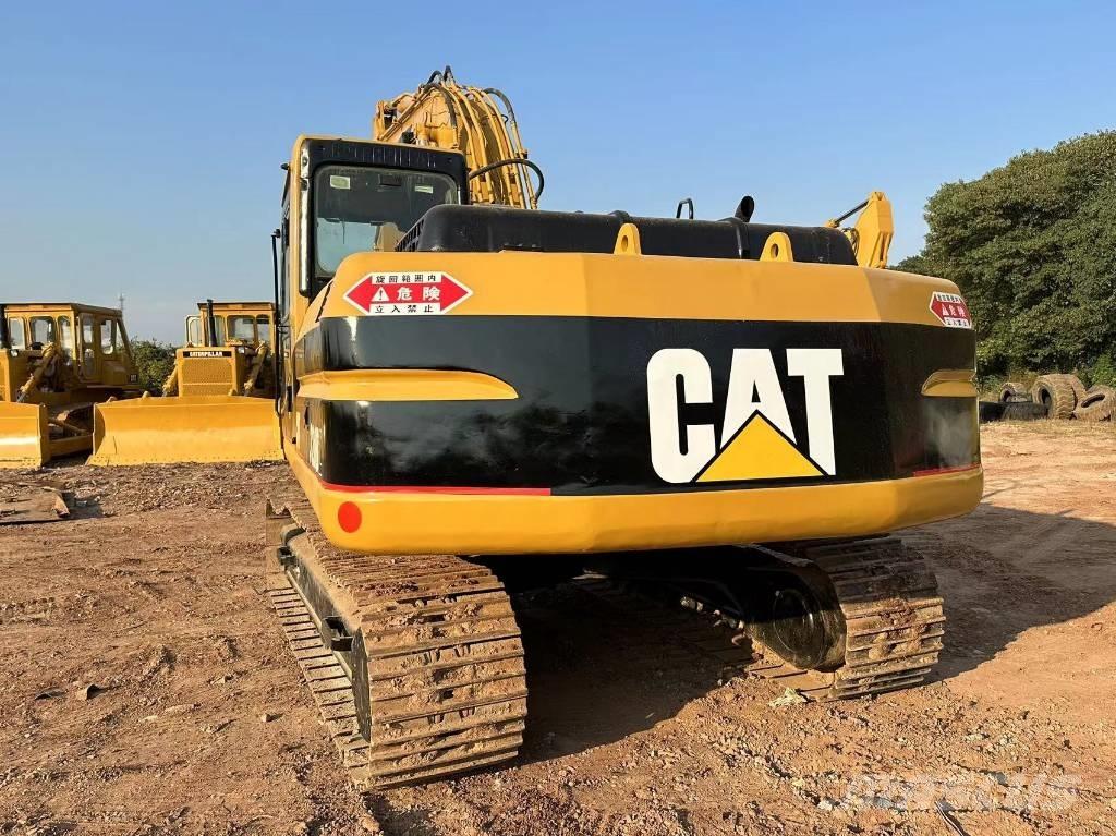 CAT 320 B Kāpurķēžu ekskavatori