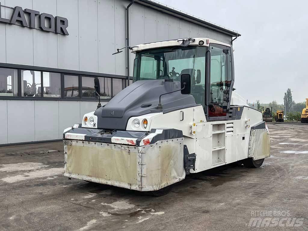 Hamm HP 280 i Pneimatiskie veltņi