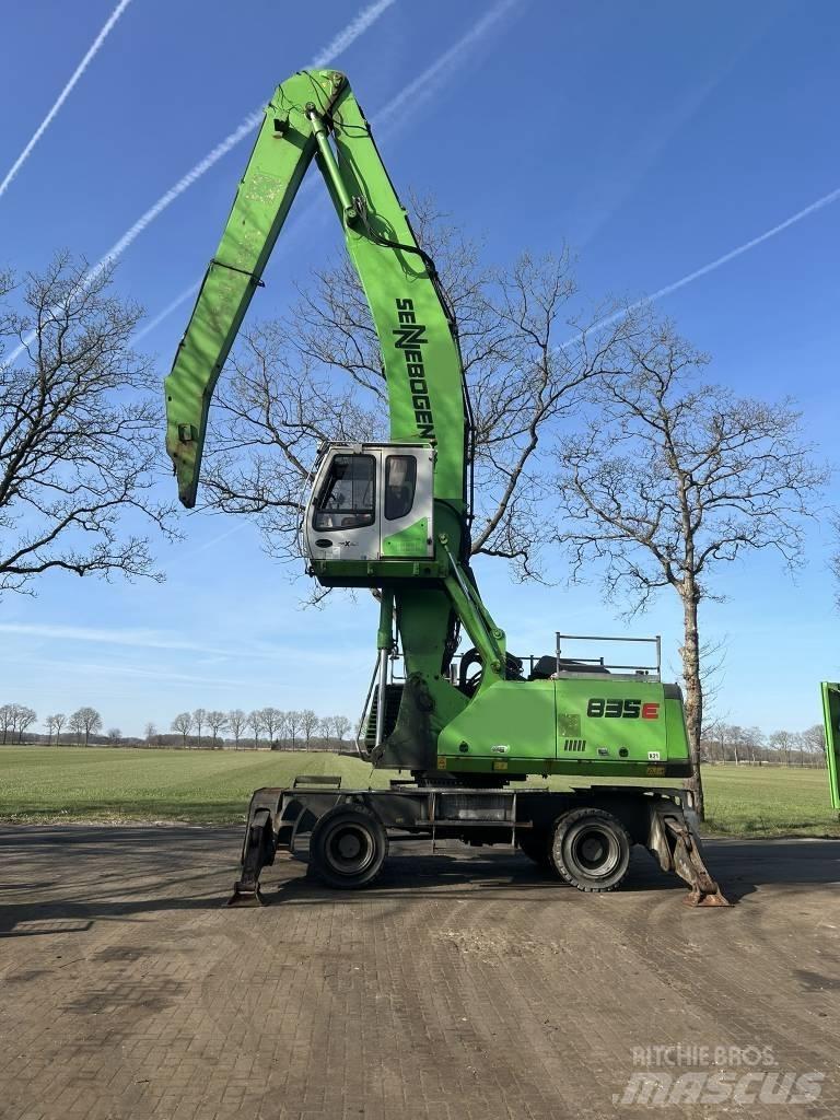 Sennebogen 835 ME Industriālie iekrāvēji
