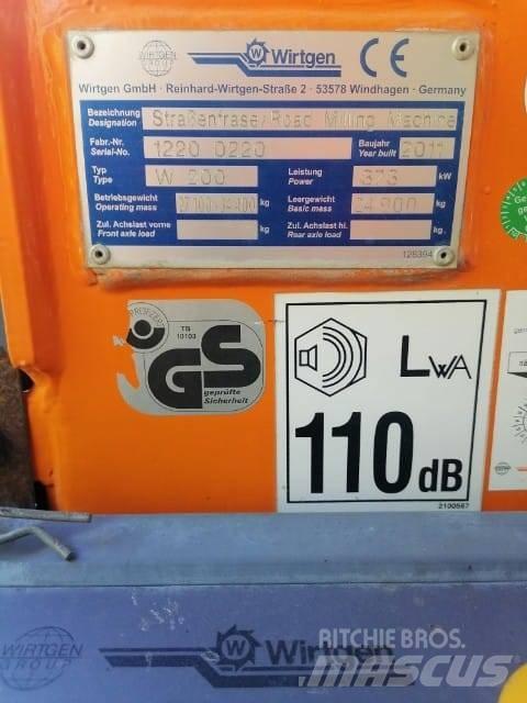 Wirtgen W 200 Asfalta dzesēšanas iekārtas