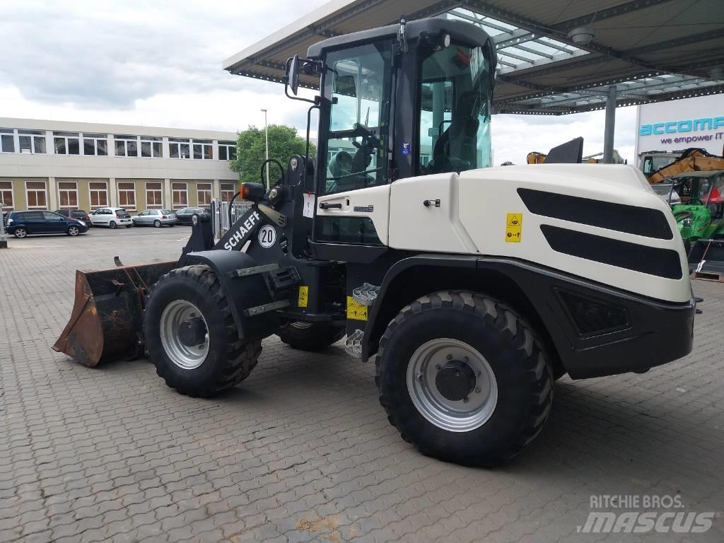 Schaeff TL 100 Iekrāvēji uz riteņiem