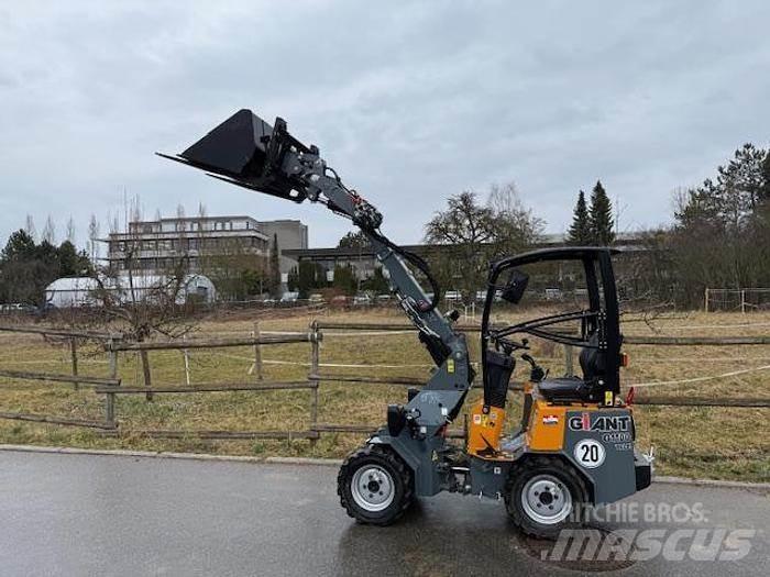 GiANT G1100 Iekrāvēji uz riteņiem