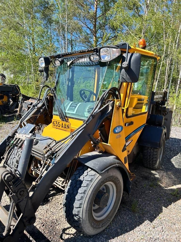 Wille 455B Komunālās mašīnas