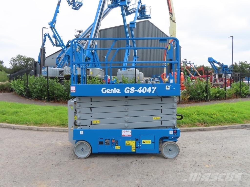 Genie GS 4047 Šķerveida pacēlāji