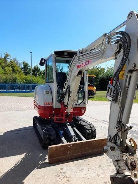 Takeuchi TB 230 Mini ekskavatori < 7 t