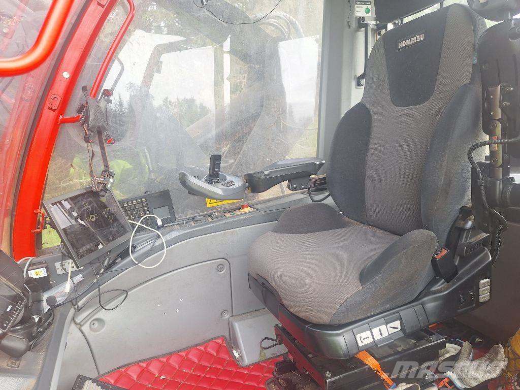 Komatsu 911 Harvesteri