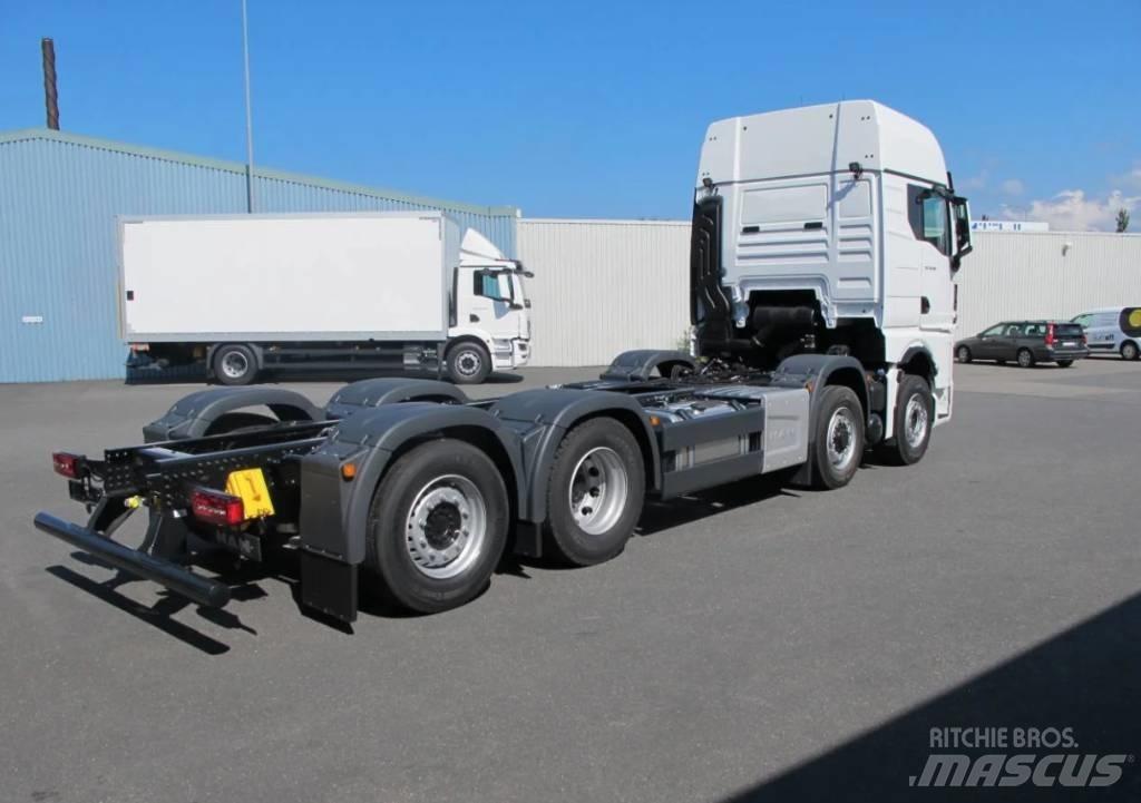 MAN TGX / TGS chassi Smagās mašīnas ar celtni