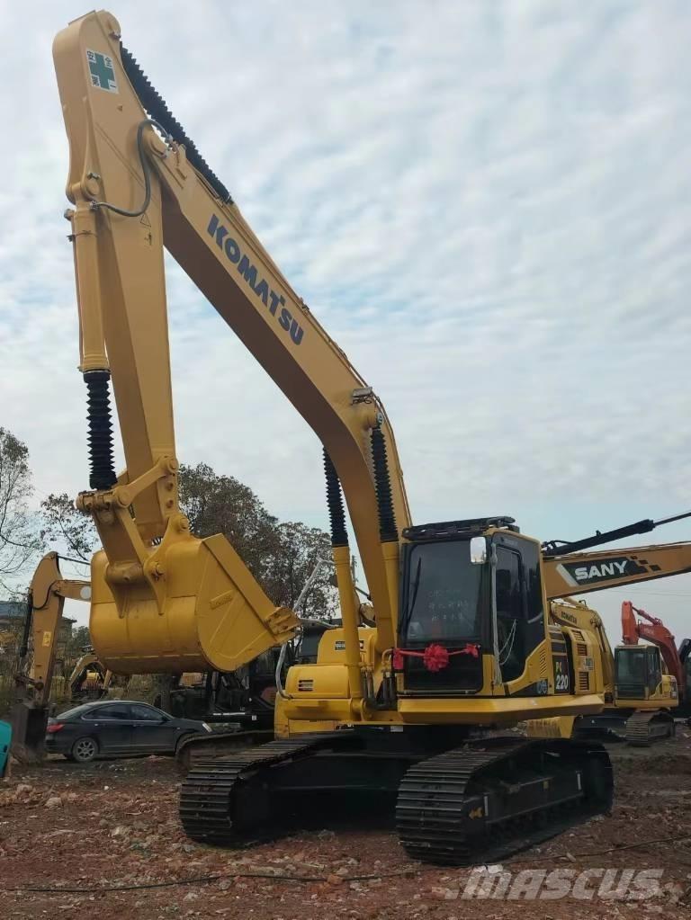 Komatsu PC 200-8 Kāpurķēžu ekskavatori