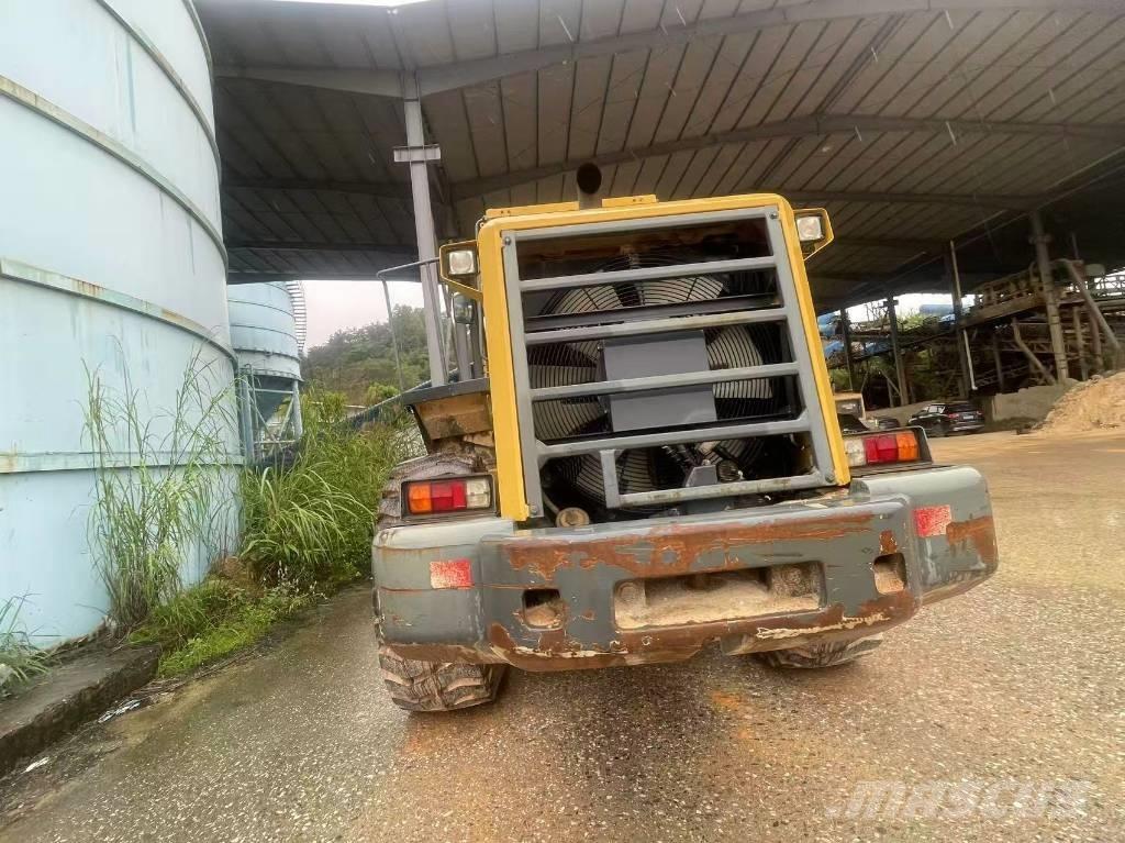 Komatsu WA 380Z-6 Iekrāvēji uz riteņiem