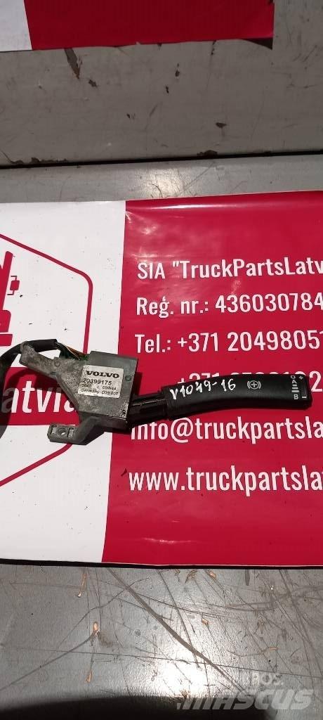 Volvo FH 12.   20399175 Kabīnes un interjers