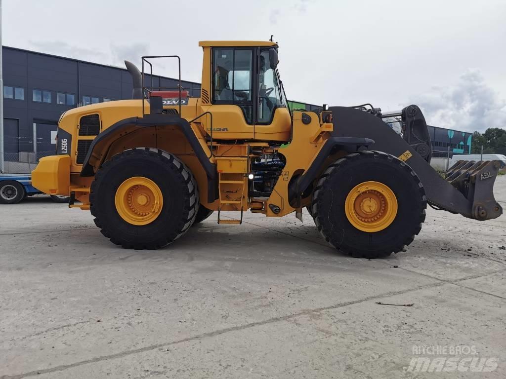 Volvo L250G Iekrāvēji uz riteņiem