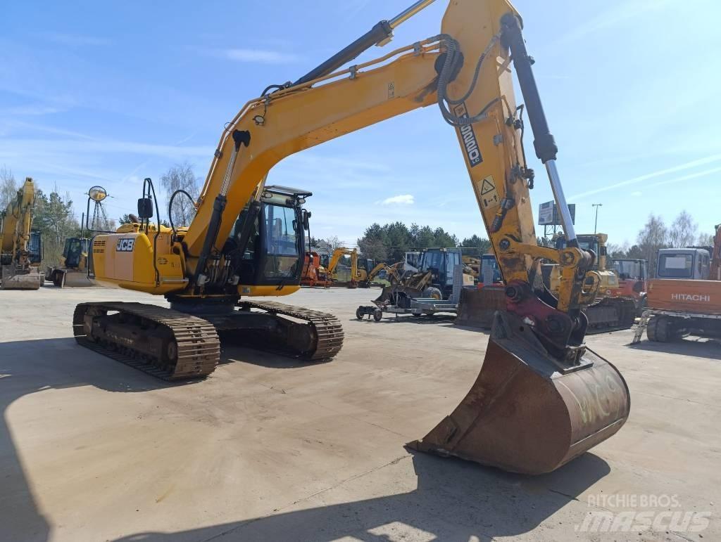 JCB JS 220 LC Kāpurķēžu ekskavatori