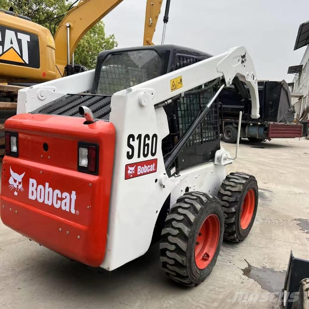 Bobcat S160 Lietoti riteņu kompaktiekrāvēji