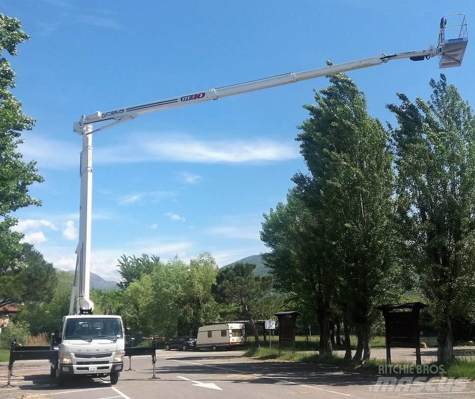 Cela Truck DT40 Pacēlāji uz automašīnas bāzes
