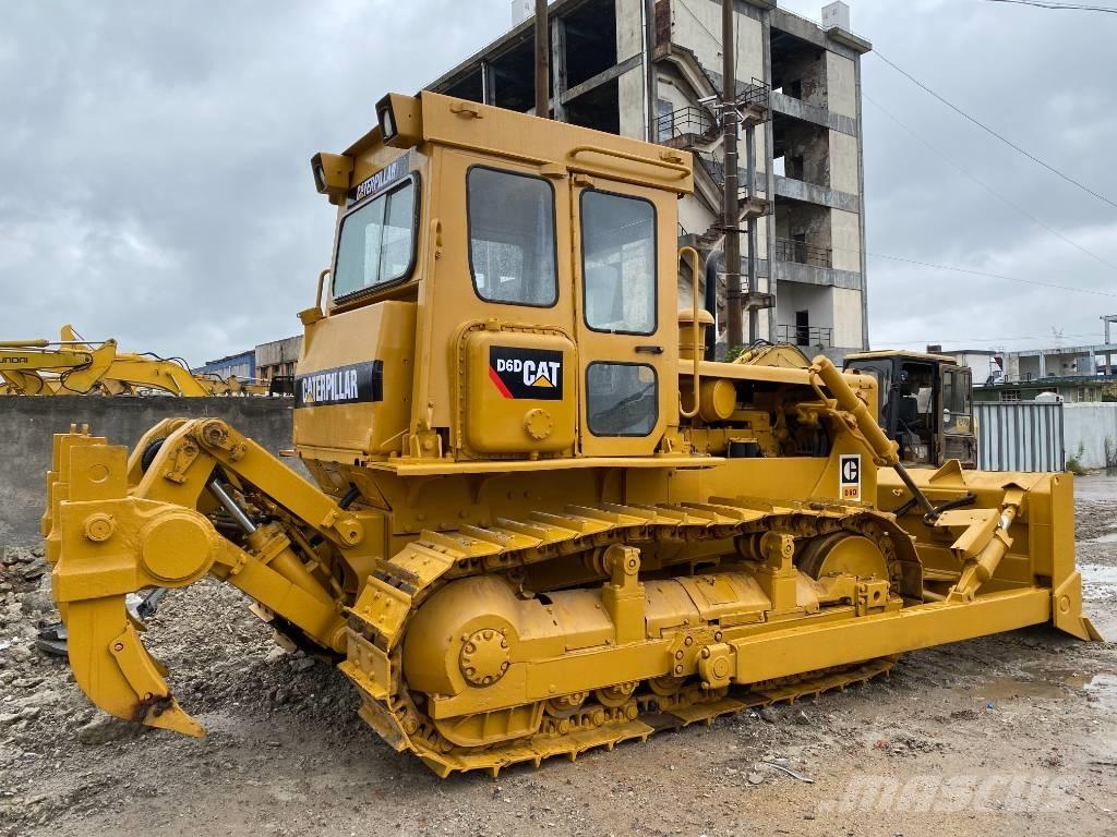 CAT D 6 D Kāpurķēžu buldozeri