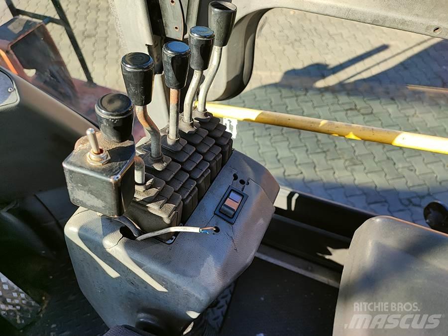 Kalmar DCE 150-12 Tehnika ar dīzeļa dzinēju