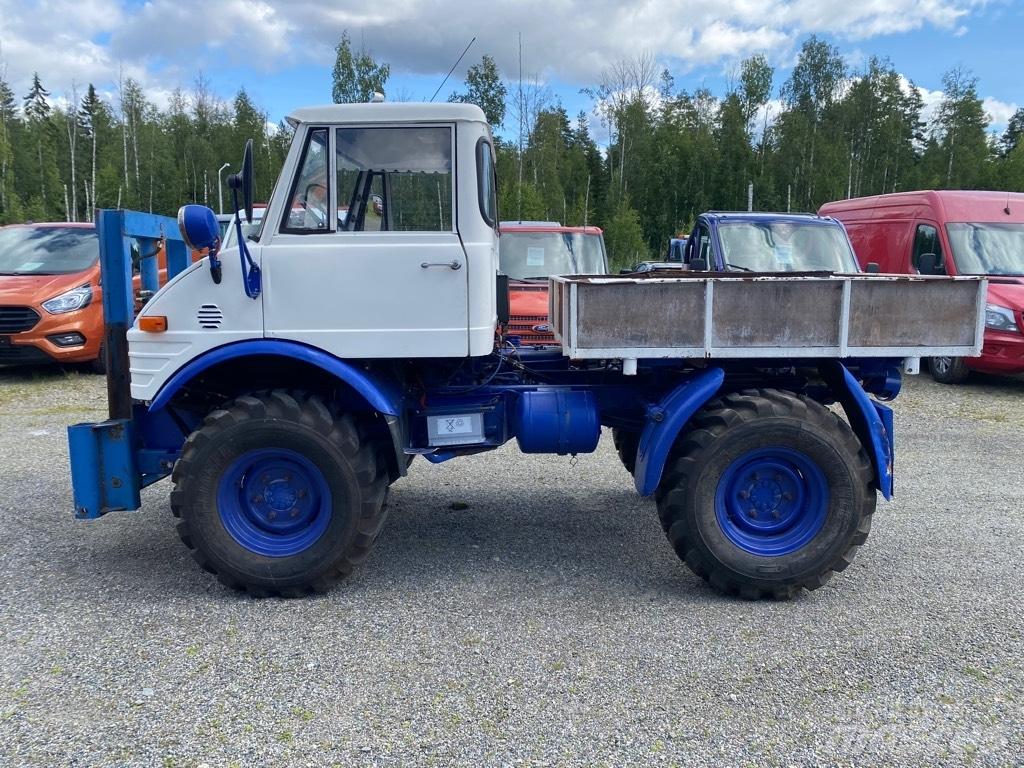 Mercedes-Benz Unimog Citi