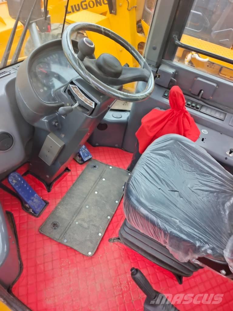 SDLG LG 956 L Kāpurķēžu ekskavatori