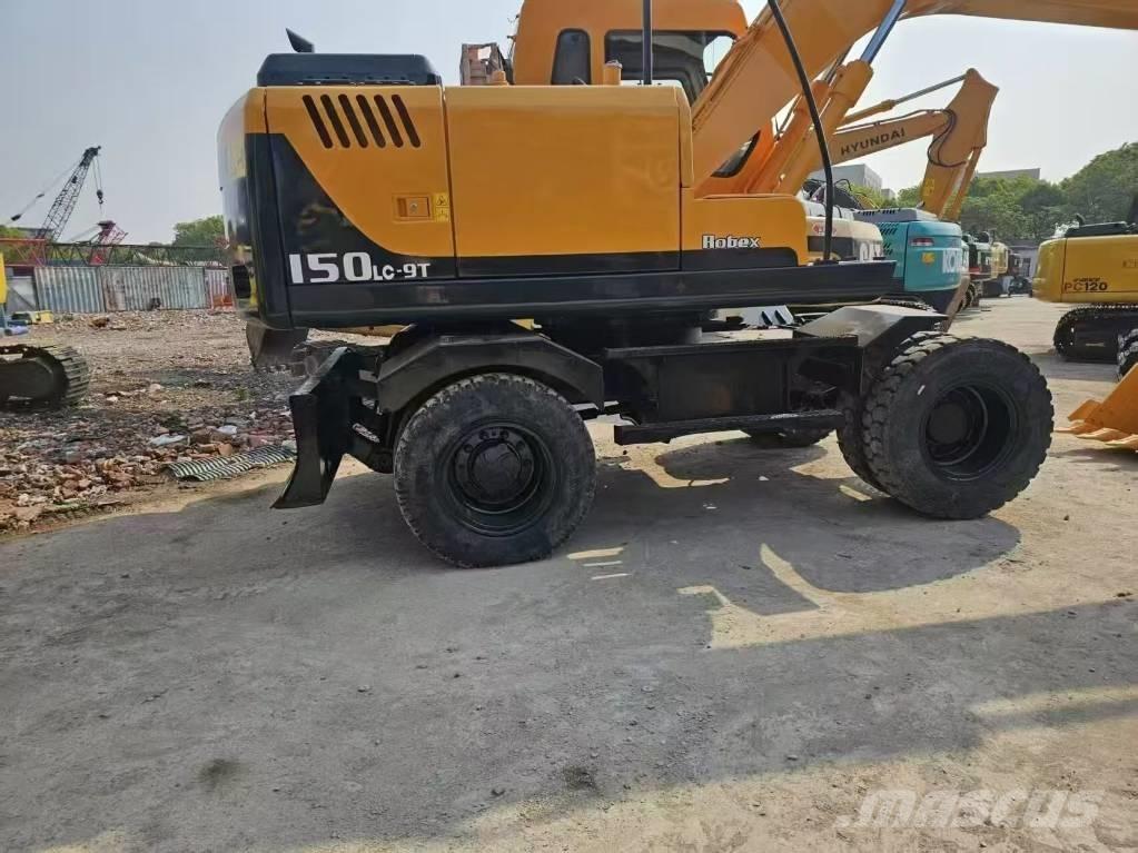 Hyundai HW 150 Ekskavatori uz riteņiem