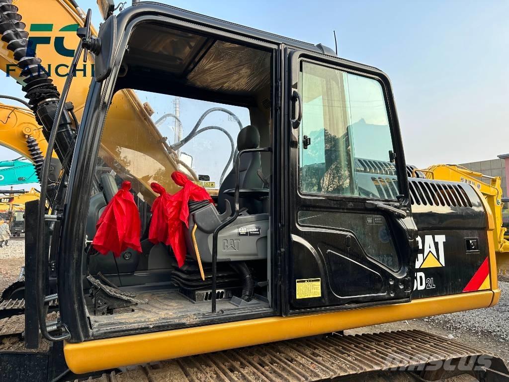 CAT 315d2 Kāpurķēžu ekskavatori
