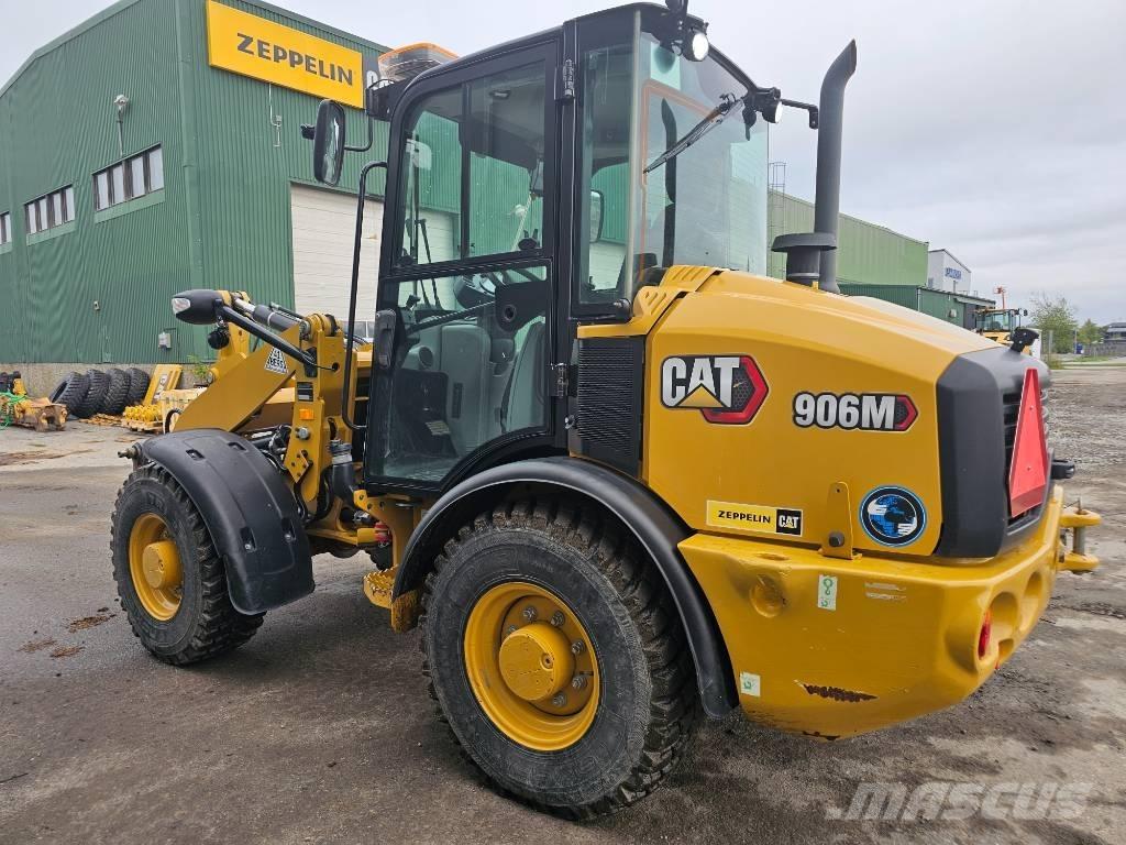 CAT 906 M Iekrāvēji uz riteņiem