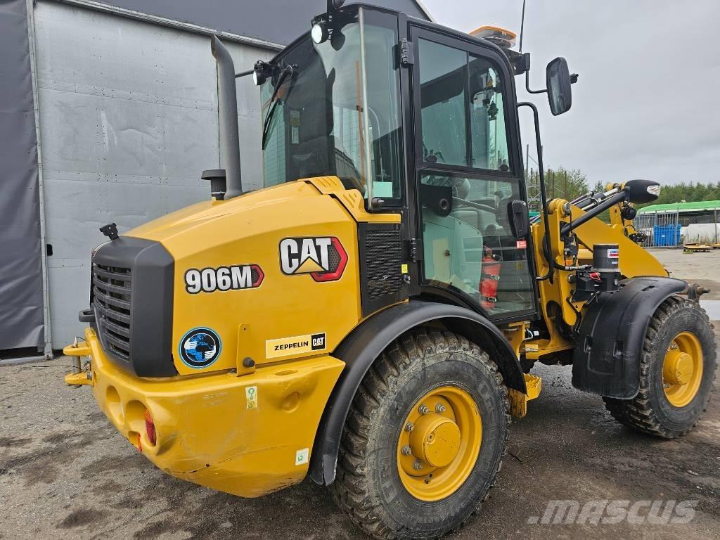 CAT 906 M Iekrāvēji uz riteņiem