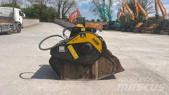 MB Crusher BF 90.3 Drupināšanas kausi