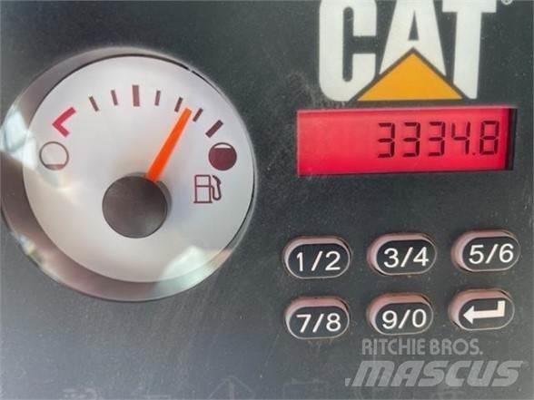 CAT 279D Lietoti riteņu kompaktiekrāvēji