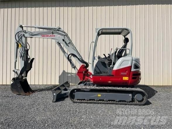 Takeuchi TB260 Kāpurķēžu ekskavatori