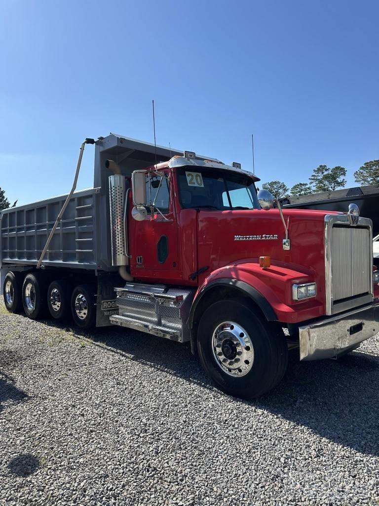 Western Star 4900 FA Pašizgāzējs