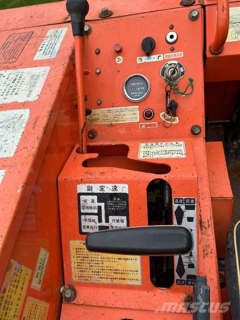 Hitachi CW M 15 Kāpurķēžu pašizkrāvējs