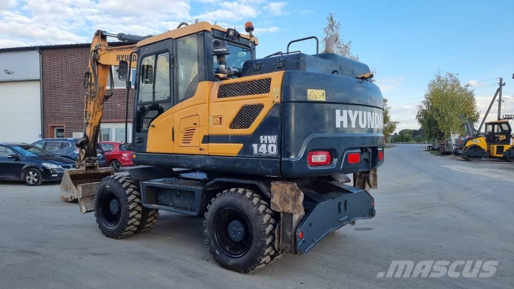 Hyundai HW 140 Ekskavatori uz riteņiem