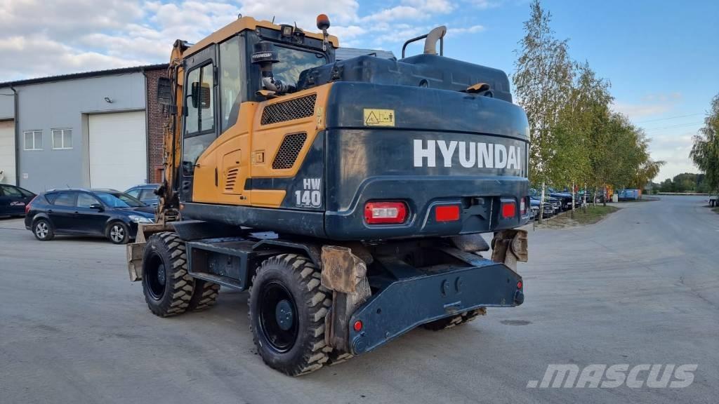 Hyundai HW 140 Ekskavatori uz riteņiem