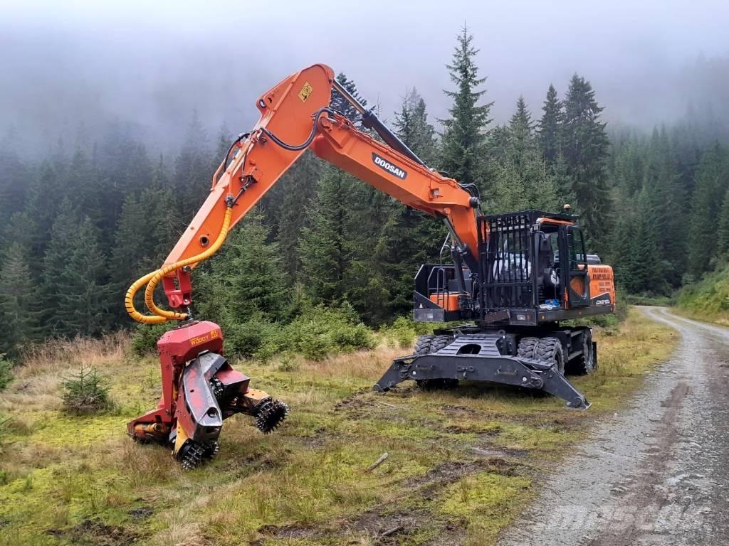 Doosan DX 210 W Ekskavatori