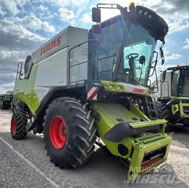 CLAAS TRION 530 Ražas novākšanas kombaini